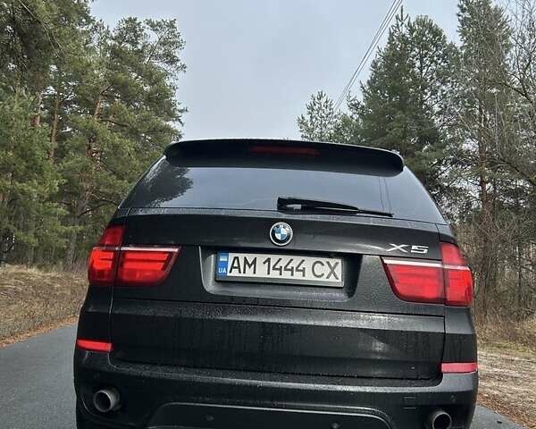 Черный БМВ Х5, объемом двигателя 3 л и пробегом 400 тыс. км за 15800 $, фото 1 на Automoto.ua