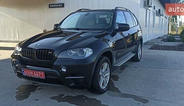 Чорний БМВ Х5, об'ємом двигуна 3 л та пробігом 262 тис. км за 17400 $, фото 1 на Automoto.ua
