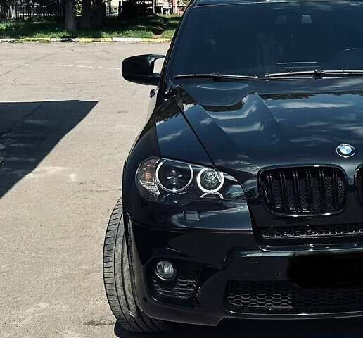 Черный БМВ Х5, объемом двигателя 2.98 л и пробегом 45 тыс. км за 30000 $, фото 1 на Automoto.ua