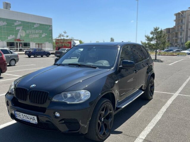 Чорний БМВ Х5, об'ємом двигуна 3 л та пробігом 342 тис. км за 15000 $, фото 1 на Automoto.ua