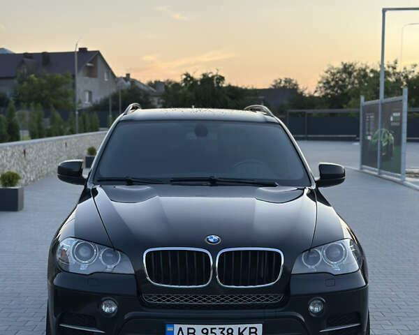 Чорний БМВ Х5, об'ємом двигуна 3 л та пробігом 303 тис. км за 21000 $, фото 1 на Automoto.ua