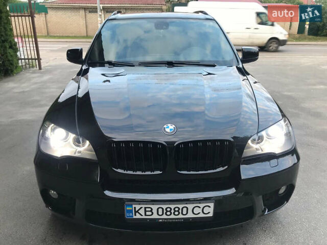 Черный БМВ Х5, объемом двигателя 2.99 л и пробегом 245 тыс. км за 25000 $, фото 1 на Automoto.ua