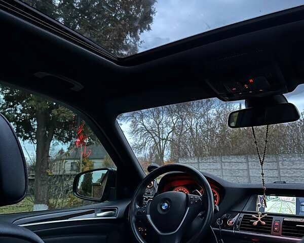 Чорний БМВ Х5, об'ємом двигуна 3 л та пробігом 237 тис. км за 22500 $, фото 1 на Automoto.ua