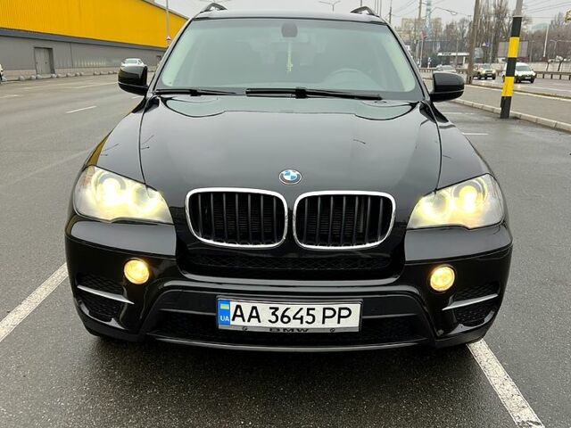 Чорний БМВ Х5, об'ємом двигуна 3 л та пробігом 185 тис. км за 15500 $, фото 1 на Automoto.ua