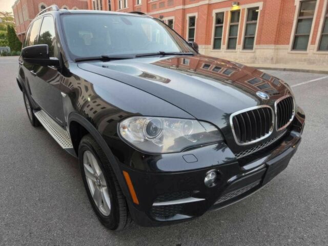 Черный БМВ Х5, объемом двигателя 3 л и пробегом 86 тыс. км за 3900 $, фото 1 на Automoto.ua