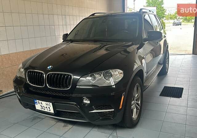 Черный БМВ Х5, объемом двигателя 2.99 л и пробегом 150 тыс. км за 22000 $, фото 1 на Automoto.ua