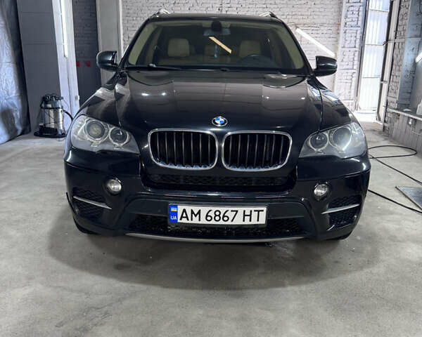 Чорний БМВ Х5, об'ємом двигуна 2.98 л та пробігом 218 тис. км за 13000 $, фото 1 на Automoto.ua