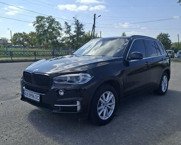 Чорний БМВ Х5, об'ємом двигуна 3 л та пробігом 280 тис. км за 21500 $, фото 1 на Automoto.ua