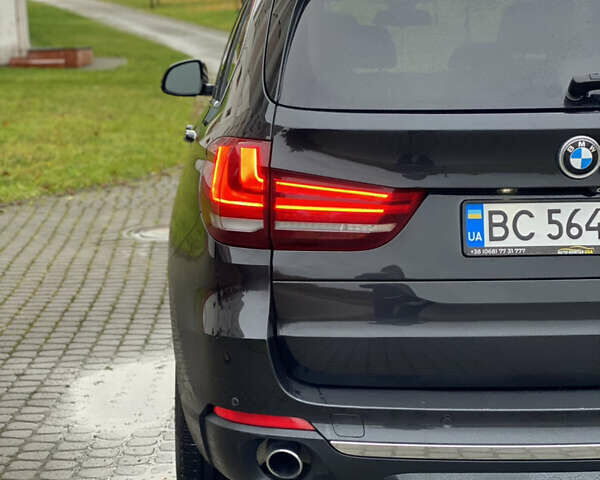 Чорний БМВ Х5, об'ємом двигуна 2.99 л та пробігом 195 тис. км за 26000 $, фото 1 на Automoto.ua