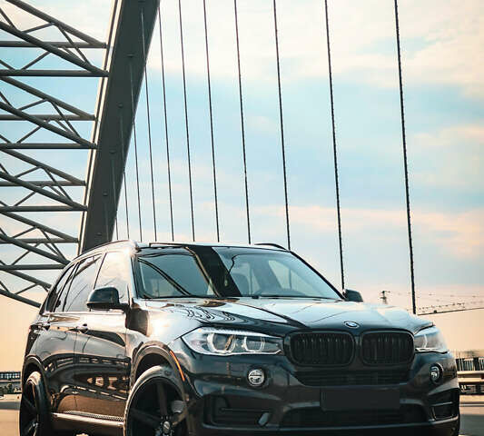 Черный БМВ Х5, объемом двигателя 2.99 л и пробегом 300 тыс. км за 28000 $, фото 1 на Automoto.ua