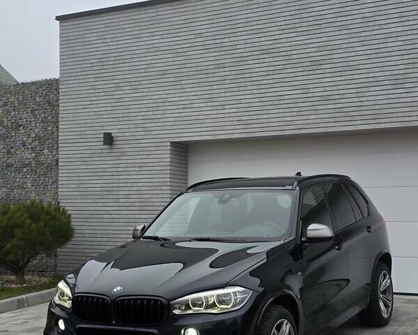 Черный БМВ Х5, объемом двигателя 3 л и пробегом 272 тыс. км за 29500 $, фото 1 на Automoto.ua