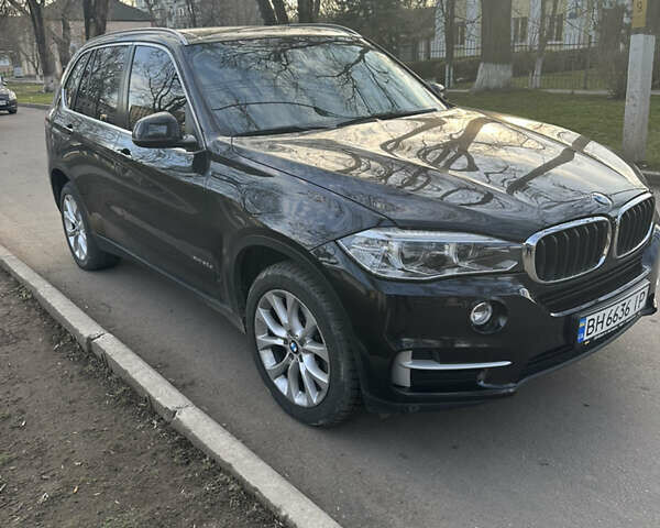 Черный БМВ Х5, объемом двигателя 2.99 л и пробегом 210 тыс. км за 31900 $, фото 1 на Automoto.ua