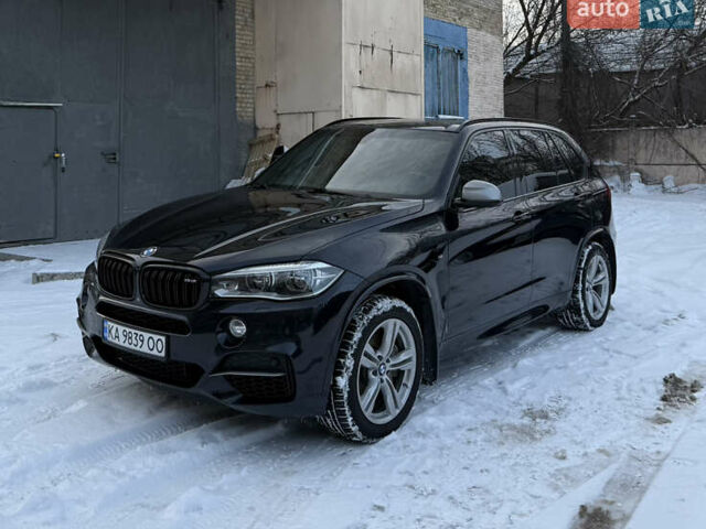Черный БМВ Х5, объемом двигателя 3 л и пробегом 175 тыс. км за 33000 $, фото 1 на Automoto.ua