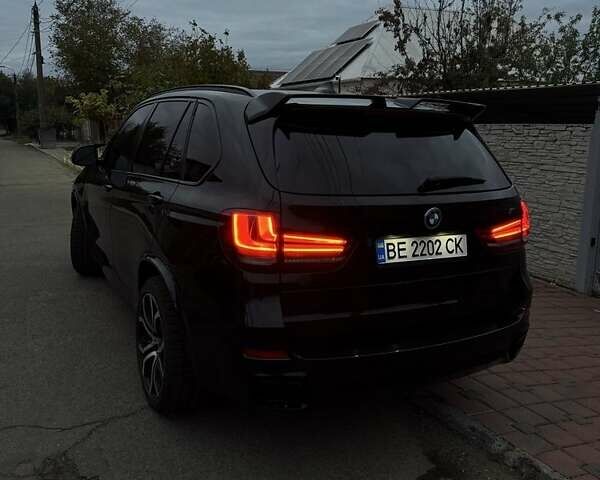 Черный БМВ Х5, объемом двигателя 3 л и пробегом 217 тыс. км за 26000 $, фото 1 на Automoto.ua
