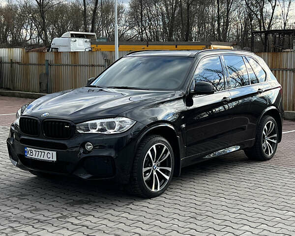 Чорний БМВ Х5, об'ємом двигуна 3 л та пробігом 114 тис. км за 39500 $, фото 1 на Automoto.ua