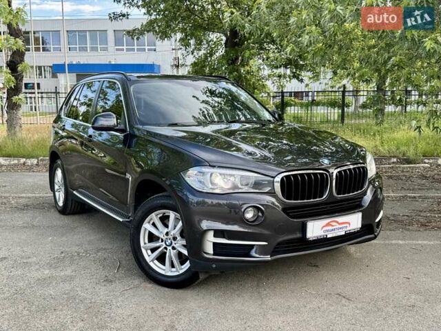 Черный БМВ Х5, объемом двигателя 2 л и пробегом 152 тыс. км за 23490 $, фото 1 на Automoto.ua