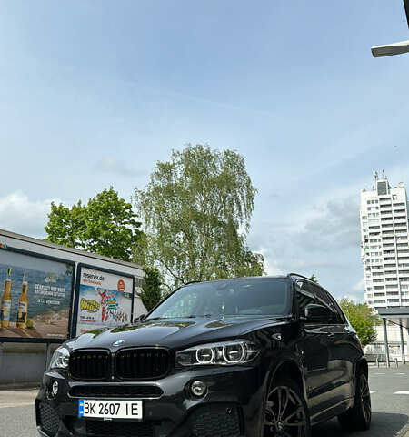 Черный БМВ Х5, объемом двигателя 2.99 л и пробегом 238 тыс. км за 35500 $, фото 1 на Automoto.ua