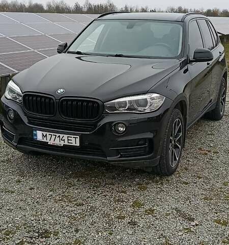 Черный БМВ Х5, объемом двигателя 2 л и пробегом 190 тыс. км за 28000 $, фото 1 на Automoto.ua