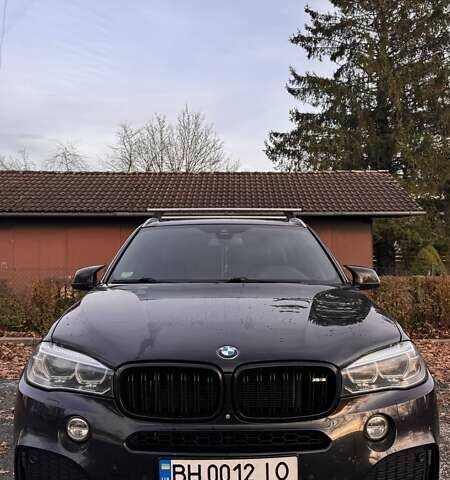 Черный БМВ Х5, объемом двигателя 2.98 л и пробегом 256 тыс. км за 25000 $, фото 1 на Automoto.ua