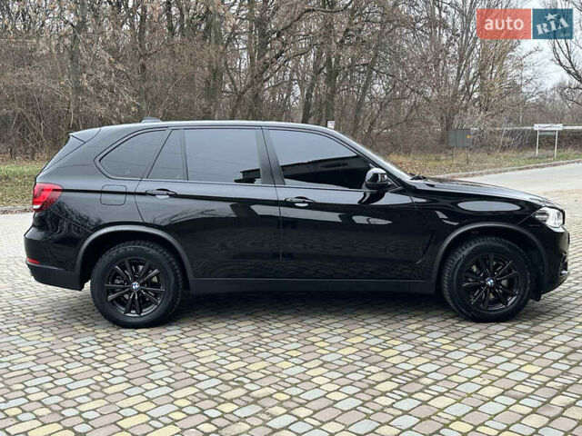 Чорний БМВ Х5, об'ємом двигуна 2 л та пробігом 102 тис. км за 29000 $, фото 1 на Automoto.ua