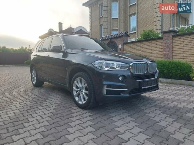 Черный БМВ Х5, объемом двигателя 2 л и пробегом 239 тыс. км за 32000 $, фото 1 на Automoto.ua