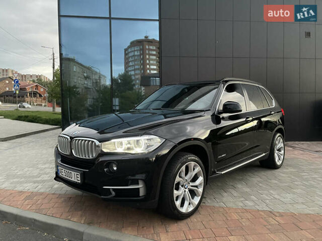 Чорний БМВ Х5, об'ємом двигуна 2 л та пробігом 117 тис. км за 33900 $, фото 1 на Automoto.ua