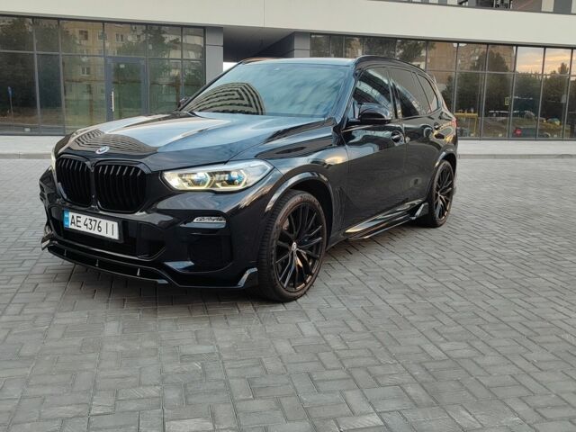 Чорний БМВ Х5, об'ємом двигуна 3 л та пробігом 103 тис. км за 57000 $, фото 1 на Automoto.ua