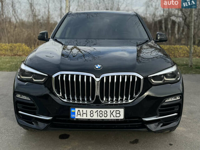 Черный БМВ Х5, объемом двигателя 2.99 л и пробегом 61 тыс. км за 64900 $, фото 1 на Automoto.ua