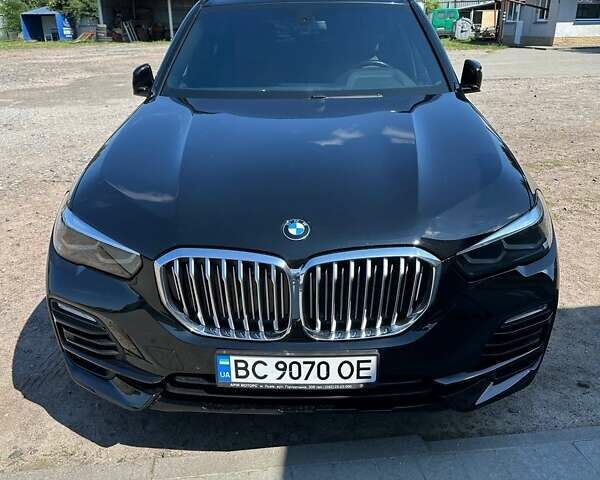 Черный БМВ Х5, объемом двигателя 2.99 л и пробегом 81 тыс. км за 69800 $, фото 1 на Automoto.ua