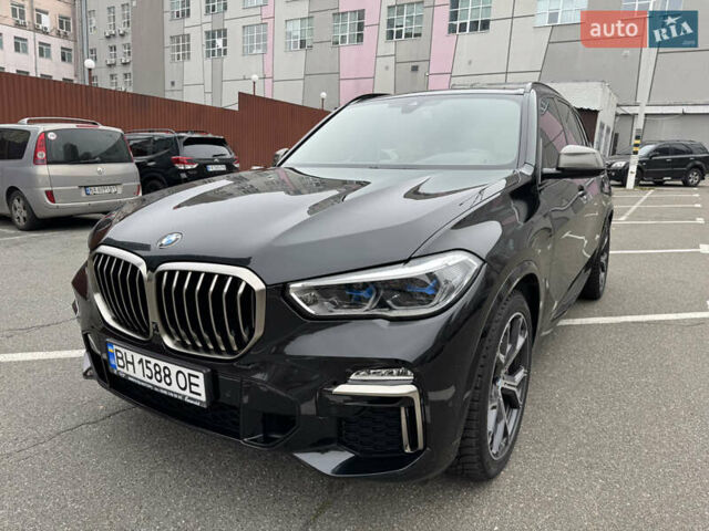 Черный БМВ Х5, объемом двигателя 2.99 л и пробегом 33 тыс. км за 85000 $, фото 1 на Automoto.ua