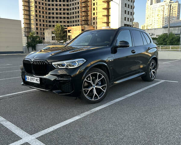Чорний БМВ Х5, об'ємом двигуна 3 л та пробігом 49 тис. км за 73000 $, фото 1 на Automoto.ua
