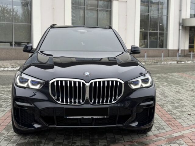 Черный БМВ Х5, объемом двигателя 3 л и пробегом 64 тыс. км за 81900 $, фото 1 на Automoto.ua