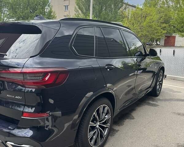 Черный БМВ Х5, объемом двигателя 3 л и пробегом 80 тыс. км за 65500 $, фото 1 на Automoto.ua