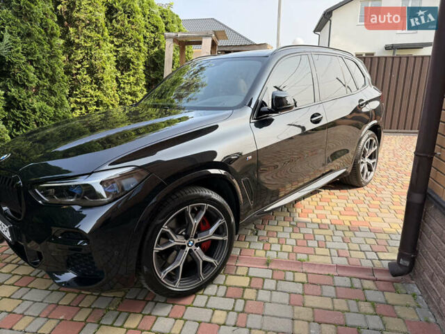 Черный БМВ Х5, объемом двигателя 2.99 л и пробегом 38 тыс. км за 82500 $, фото 1 на Automoto.ua