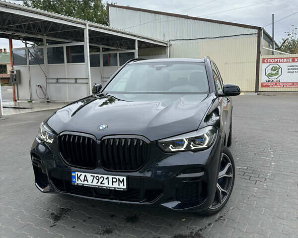 Черный БМВ Х5, объемом двигателя 2.99 л и пробегом 61 тыс. км за 86999 $, фото 1 на Automoto.ua