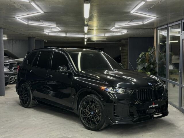 Чорний БМВ Х5, об'ємом двигуна 3 л та пробігом 35 тис. км за 72000 $, фото 1 на Automoto.ua