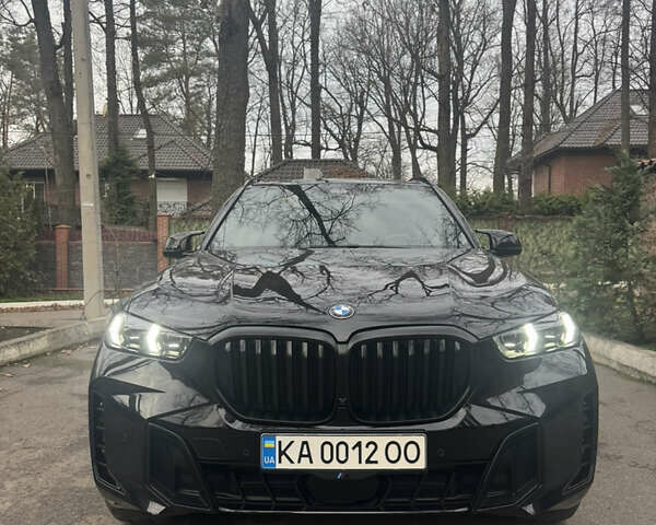 Черный БМВ Х5, объемом двигателя 2.99 л и пробегом 29 тыс. км за 98000 $, фото 1 на Automoto.ua