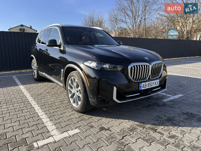 Черный БМВ Х5, объемом двигателя 3 л и пробегом 13 тыс. км за 84000 $, фото 1 на Automoto.ua