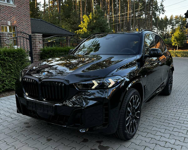 Черный БМВ Х5, объемом двигателя 2.99 л и пробегом 1 тыс. км за 154000 $, фото 1 на Automoto.ua