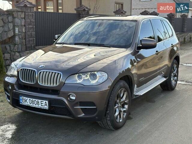 Коричневий БМВ Х5, об'ємом двигуна 3 л та пробігом 238 тис. км за 16000 $, фото 1 на Automoto.ua