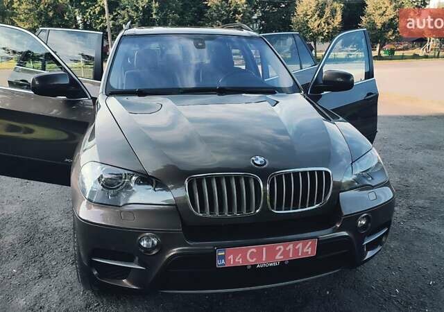 Коричневый БМВ Х5, объемом двигателя 3 л и пробегом 243 тыс. км за 17900 $, фото 1 на Automoto.ua