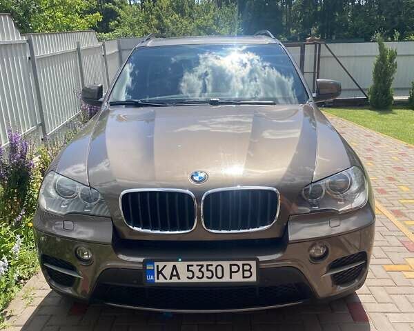 Коричневий БМВ Х5, об'ємом двигуна 2.98 л та пробігом 140 тис. км за 17000 $, фото 1 на Automoto.ua