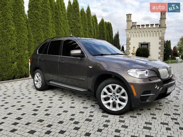 Коричневый БМВ Х5, объемом двигателя 2.98 л и пробегом 190 тыс. км за 13950 $, фото 1 на Automoto.ua