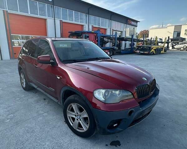 Красный БМВ Х5, объемом двигателя 2.99 л и пробегом 277 тыс. км за 12700 $, фото 1 на Automoto.ua