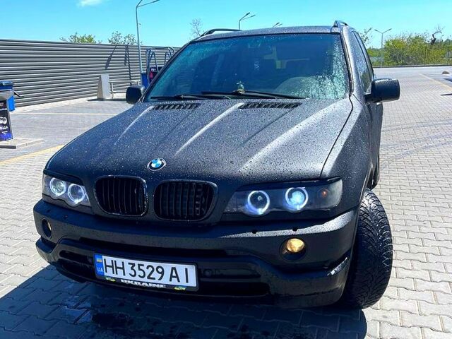 БМВ Х5, объемом двигателя 4.4 л и пробегом 235 тыс. км за 5700 $, фото 1 на Automoto.ua