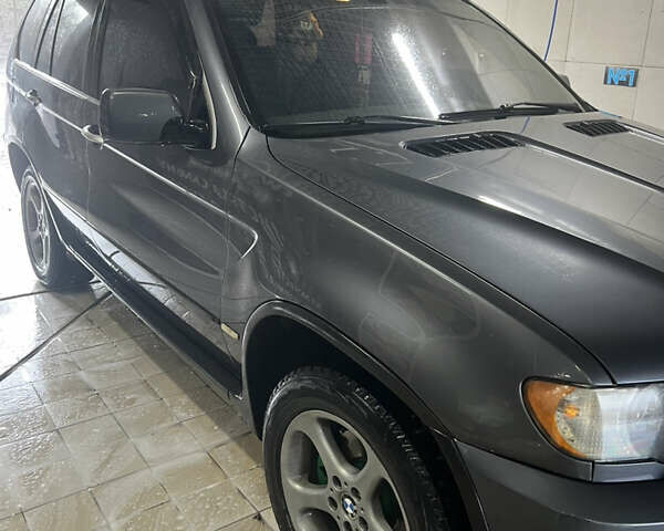 БМВ Х5, объемом двигателя 0 л и пробегом 270 тыс. км за 10500 $, фото 1 на Automoto.ua