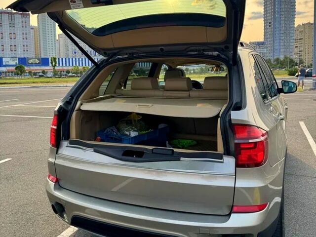 БМВ Х5, объемом двигателя 3 л и пробегом 200 тыс. км за 8500 $, фото 1 на Automoto.ua