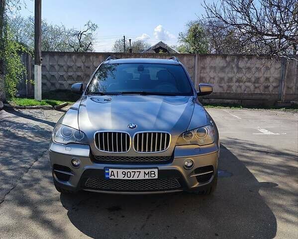 БМВ Х5, объемом двигателя 3 л и пробегом 374 тыс. км за 16000 $, фото 1 на Automoto.ua