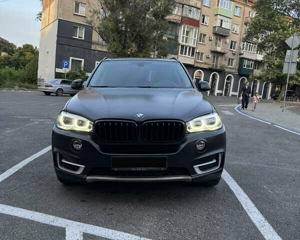 БМВ Х5, объемом двигателя 2.99 л и пробегом 219 тыс. км за 30000 $, фото 1 на Automoto.ua