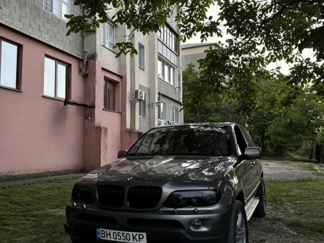 Серый БМВ Х5, объемом двигателя 3 л и пробегом 410 тыс. км за 11500 $, фото 1 на Automoto.ua